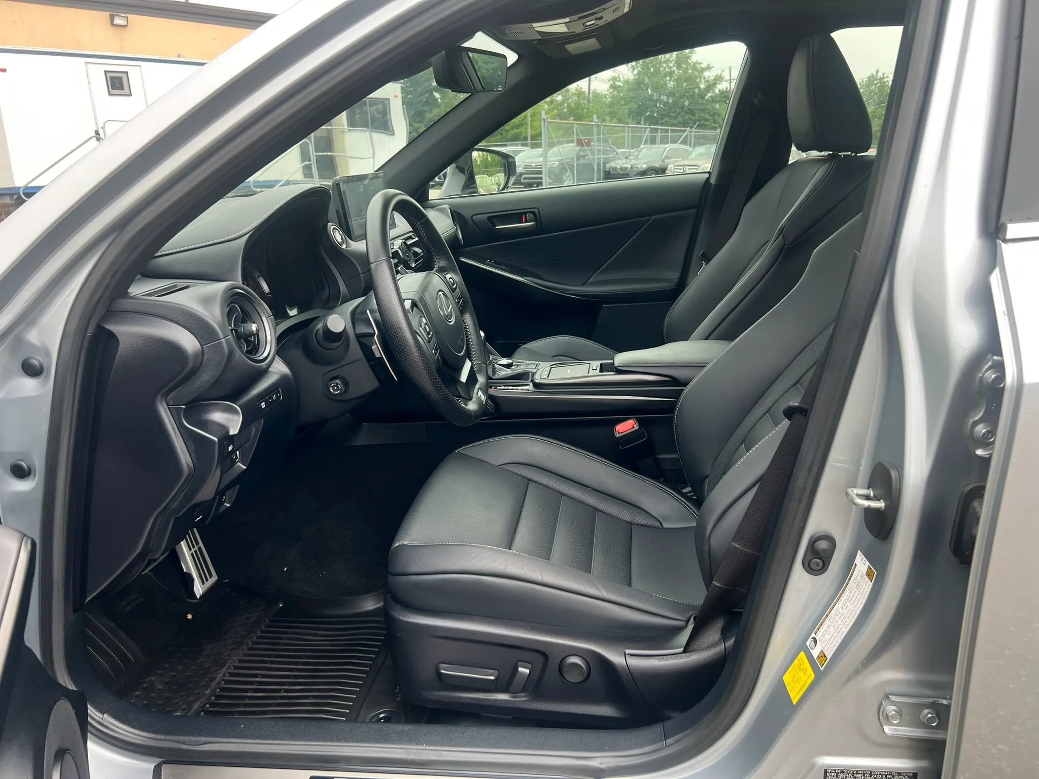 Used 2023 Lexus IS 350 F Sport AWD/4WD image 27