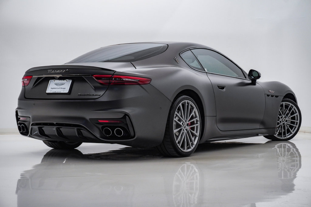 Certified 2024 Maserati GranTurismo Trofeo AWD/4WD image 9