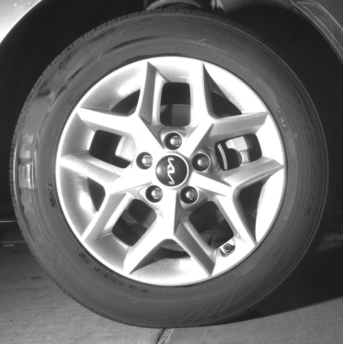 Used 2025 Kia Soul LX w/ LX Technology Package FWD image 20