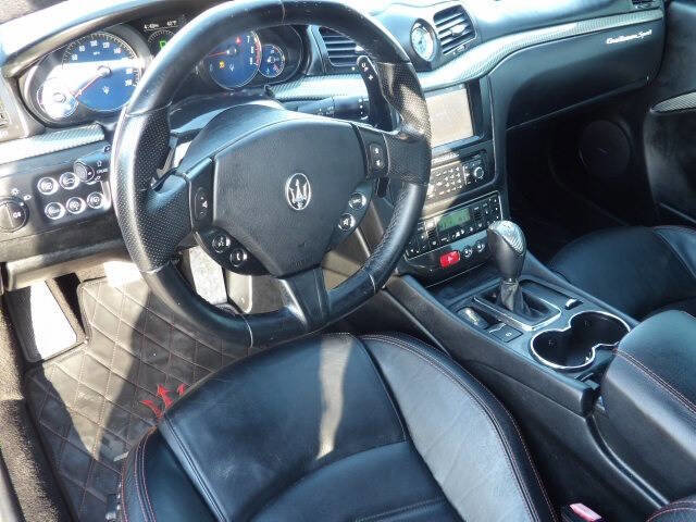 Used 2015 Maserati GranTurismo MC image 16
