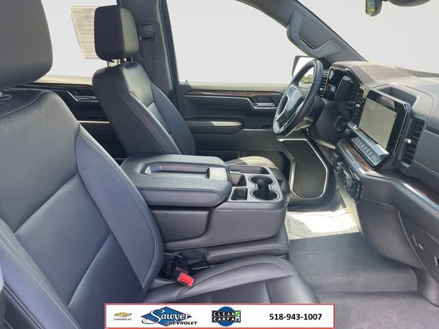 Used 2023 Chevrolet Silverado 1500 LT w/ Z71 Off-Road Package AWD/4WD image 16