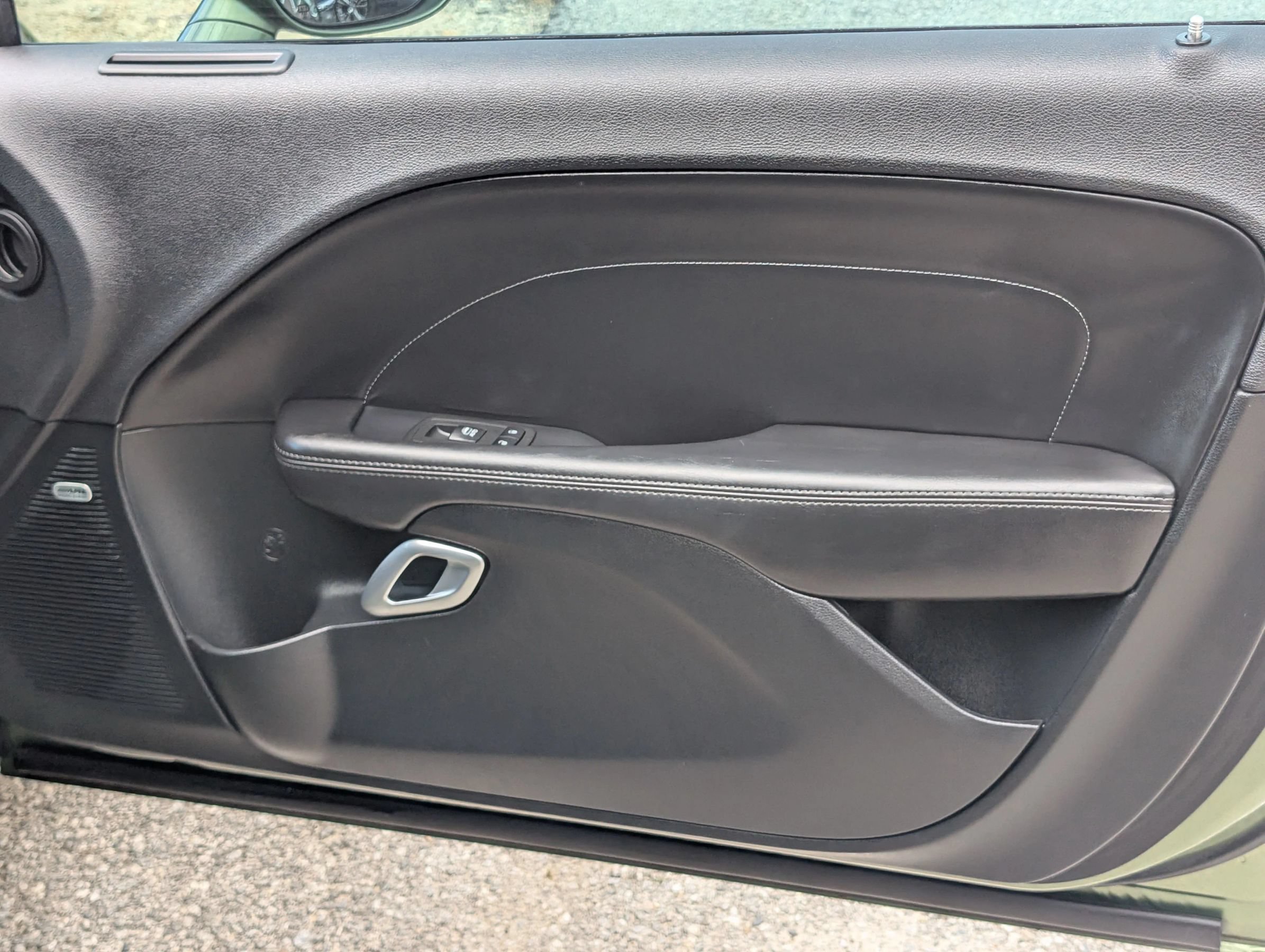 Used 2018 Dodge Challenger R/T Plus RWD image 31