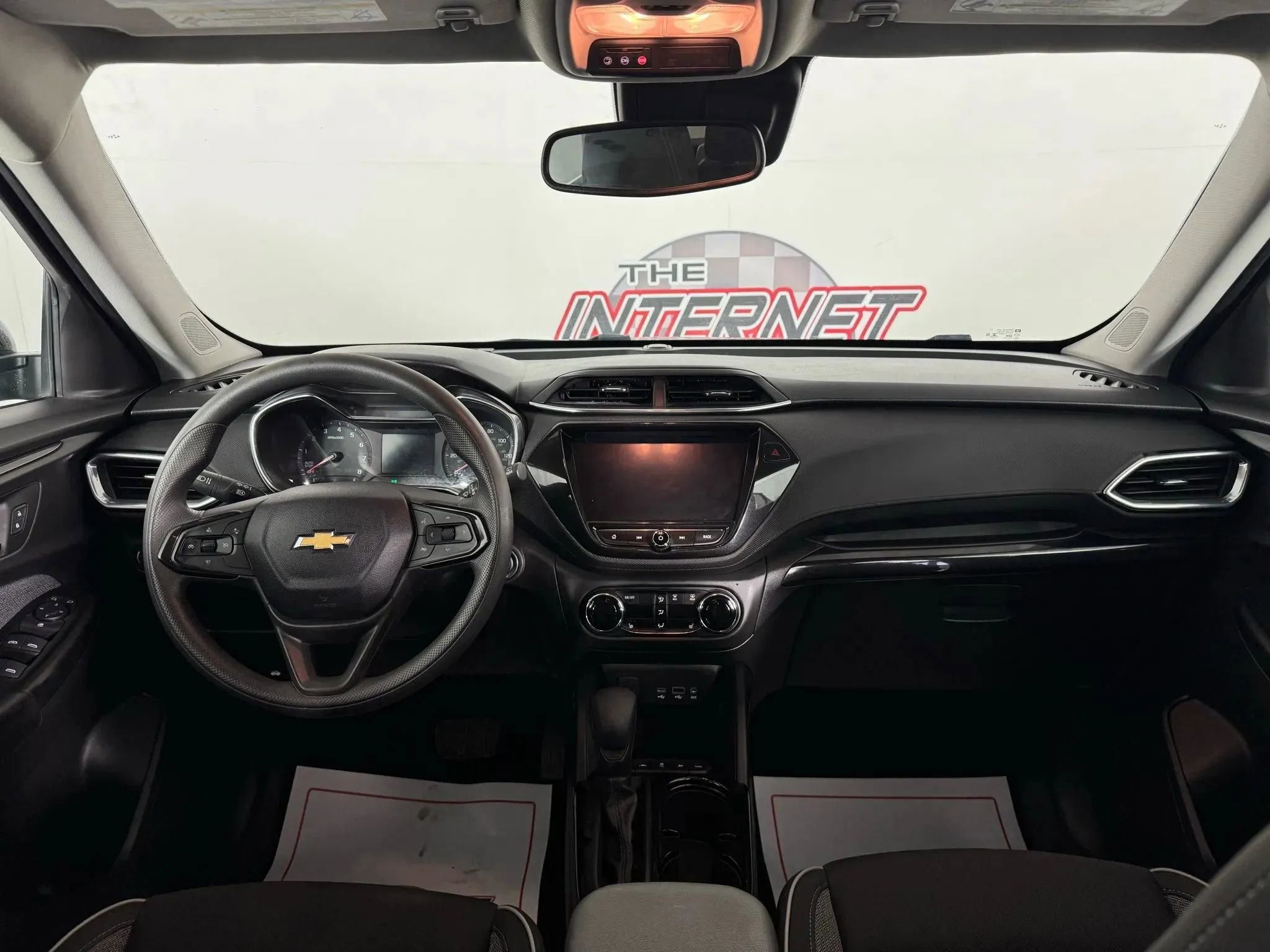 Used 2021 Chevrolet TrailBlazer LT w/ Convenience Package image 11