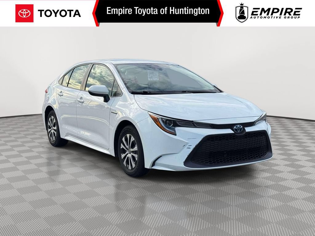 Used 2021 Toyota Corolla LE