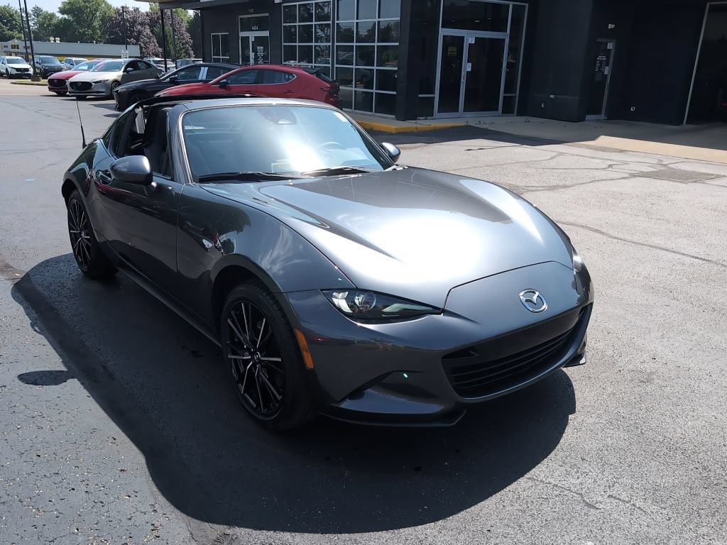 New 2026 MAZDA MX-5 Miata RF Grand Touring w/ Weather Package RWD image 2