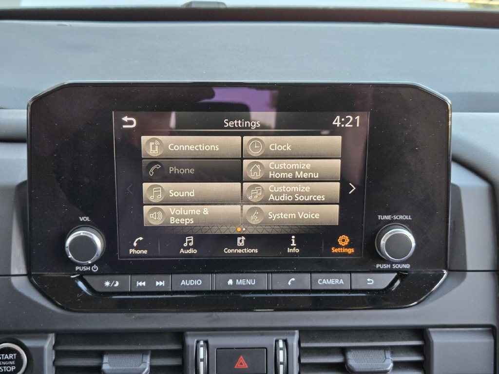 Used 2023 Nissan Pathfinder S FWD image 13