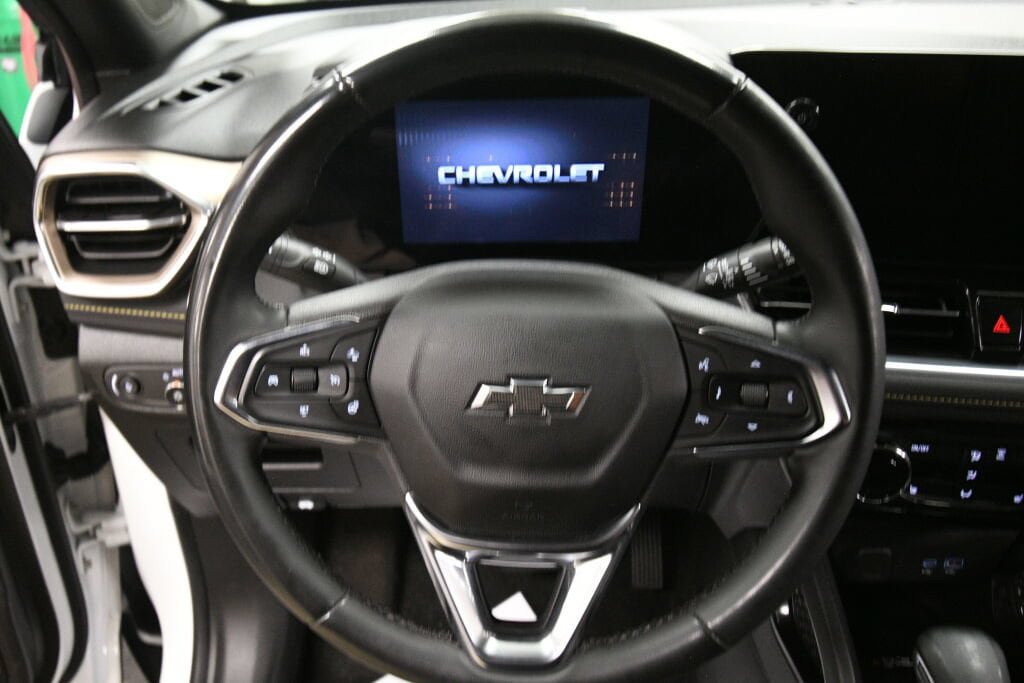 Used 2024 Chevrolet TrailBlazer ACTIV w/ Convenience Package AWD/4WD image 12