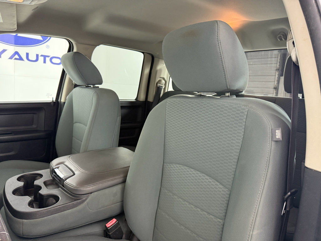 Used 2017 RAM 1500 Express image 20
