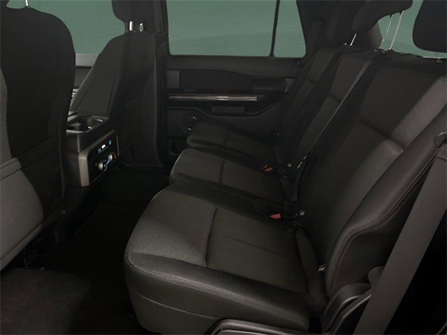 Used 2019 Ford Expedition XLT image 12