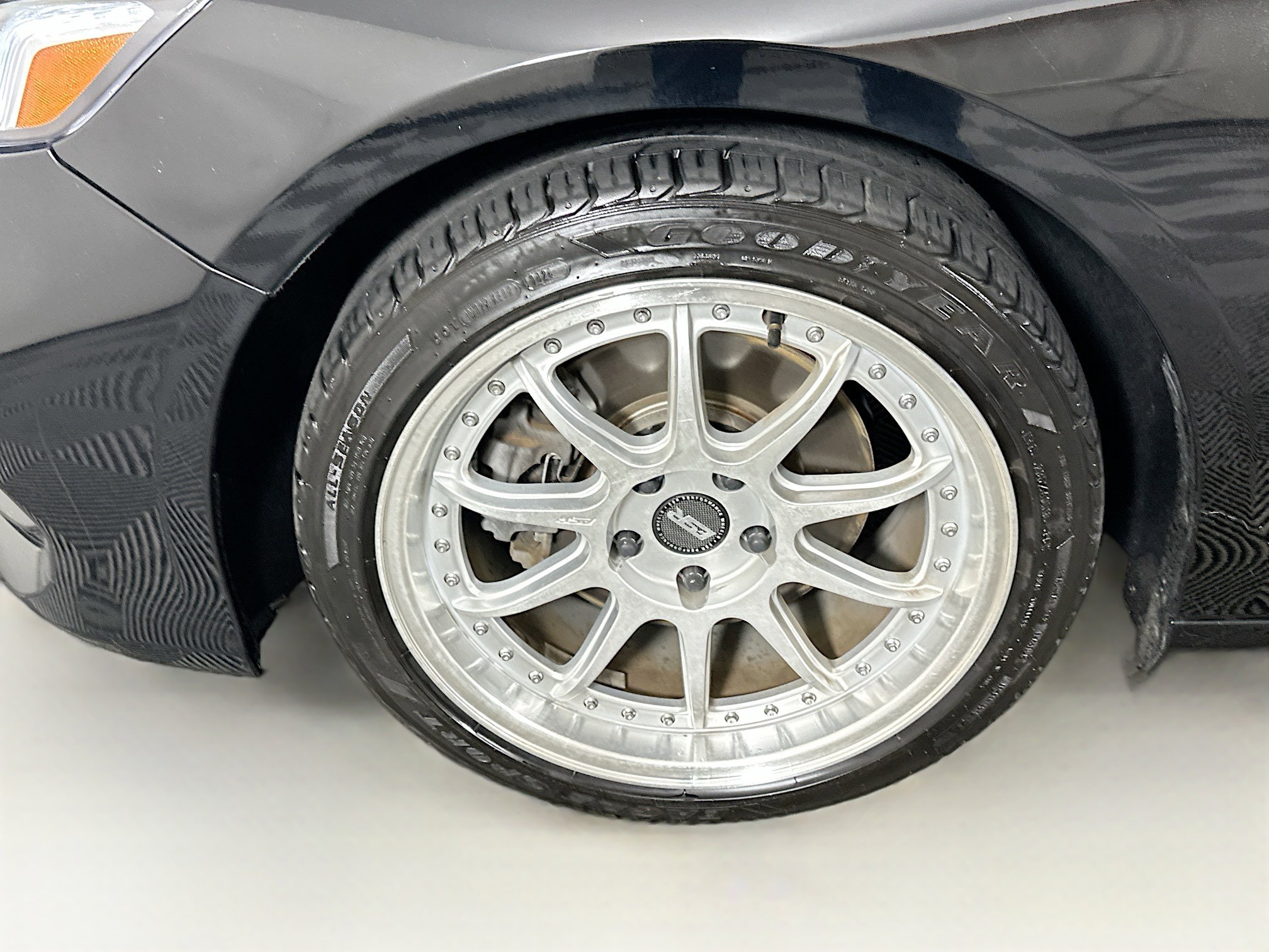 Used 2019 Honda Accord Touring image 11
