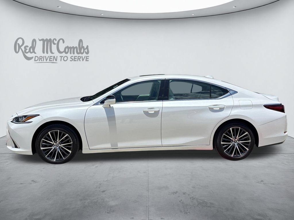 Used 2024 Lexus ES 350 w/ Premium Package FWD image 2