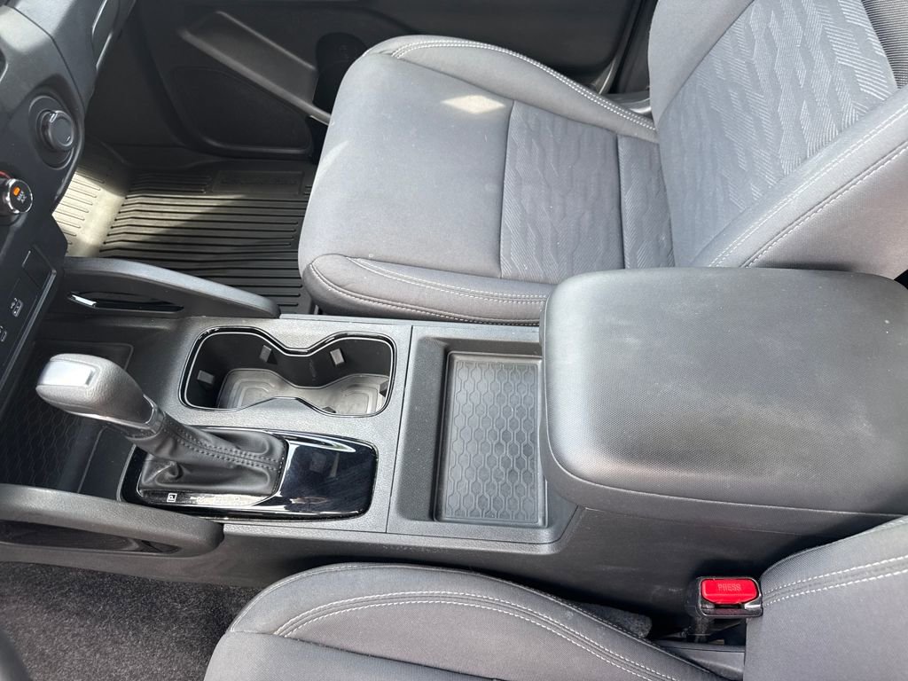 Certified 2023 Nissan Frontier SV w/ Midnight Edition Package image 28