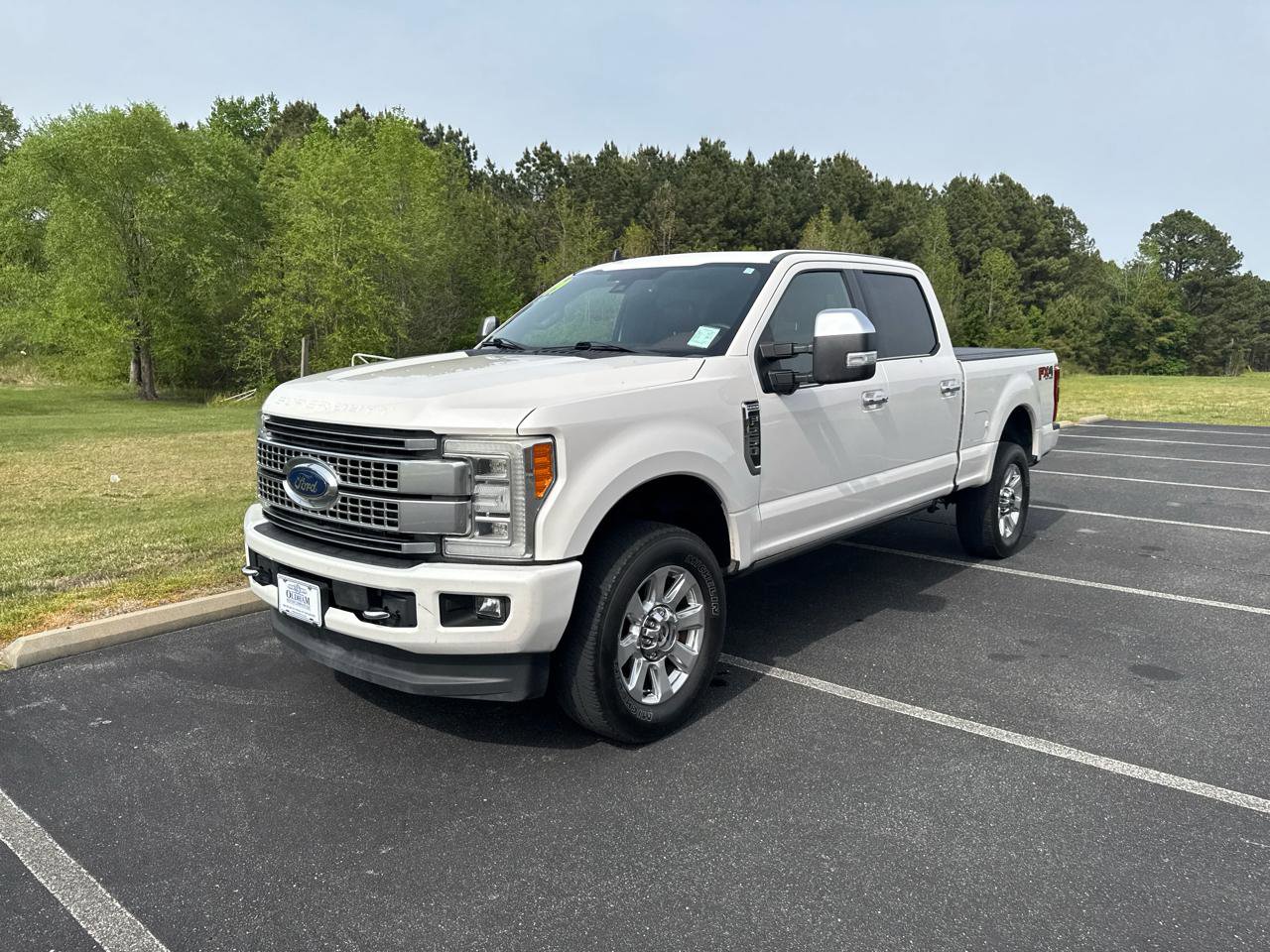 Used 2019 Ford F250 Platinum w/ Platinum Ultimate Package AWD/4WD image 13