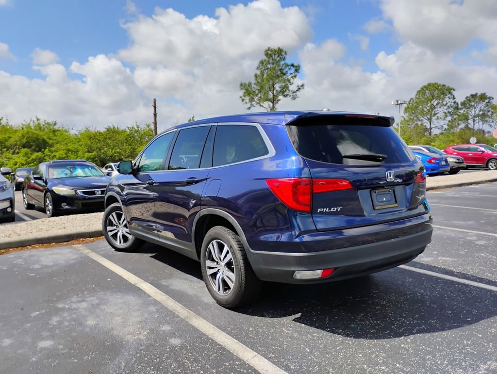 Used 2017 Honda Pilot EX image 7