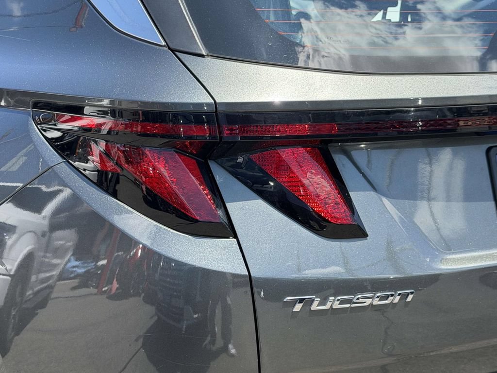 Certified 2022 Hyundai Tucson SE FWD image 11