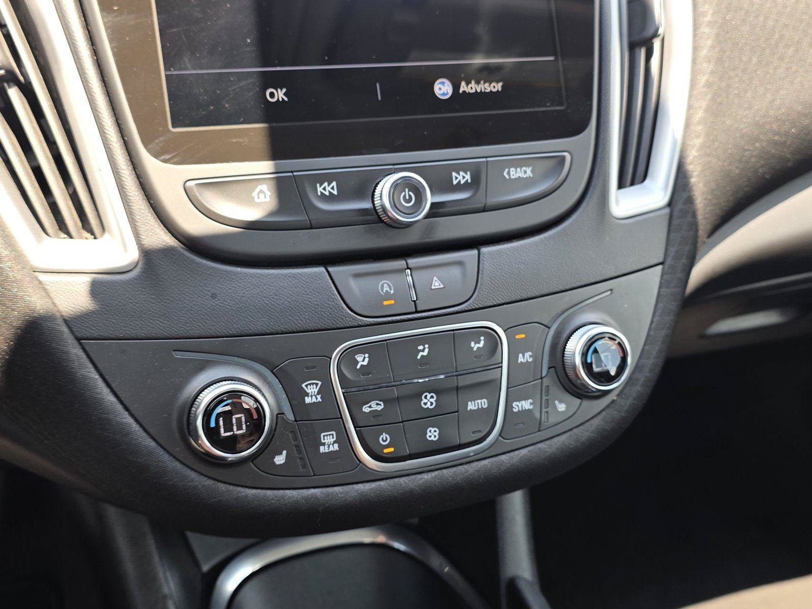Used 2024 Chevrolet Malibu LT FWD image 11