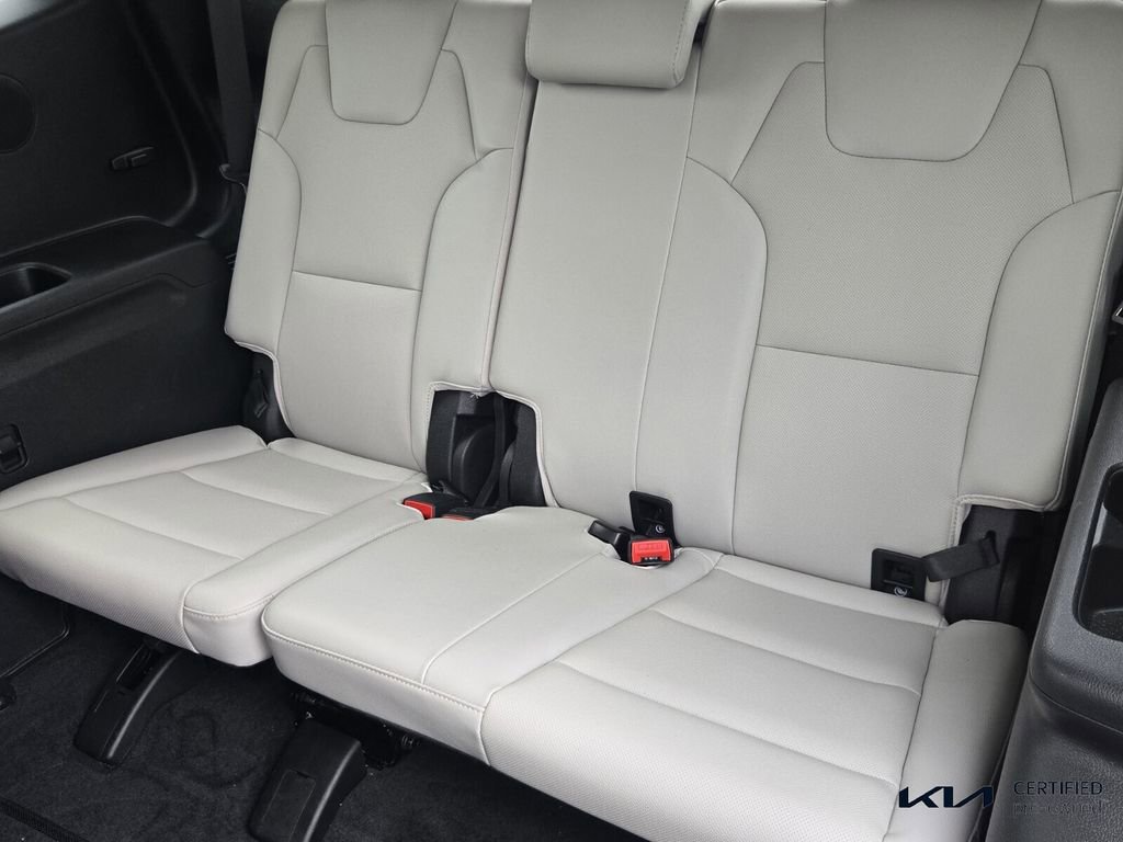 Used 2024 Kia Telluride SX FWD image 12