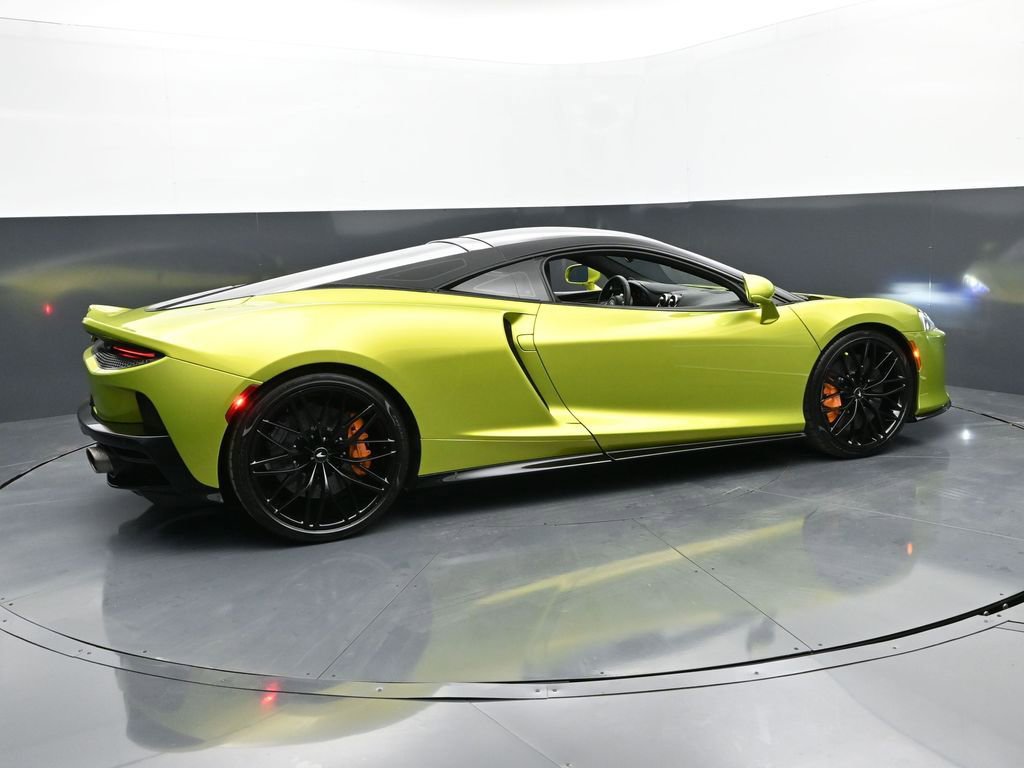 Used 2022 McLaren GT image 9