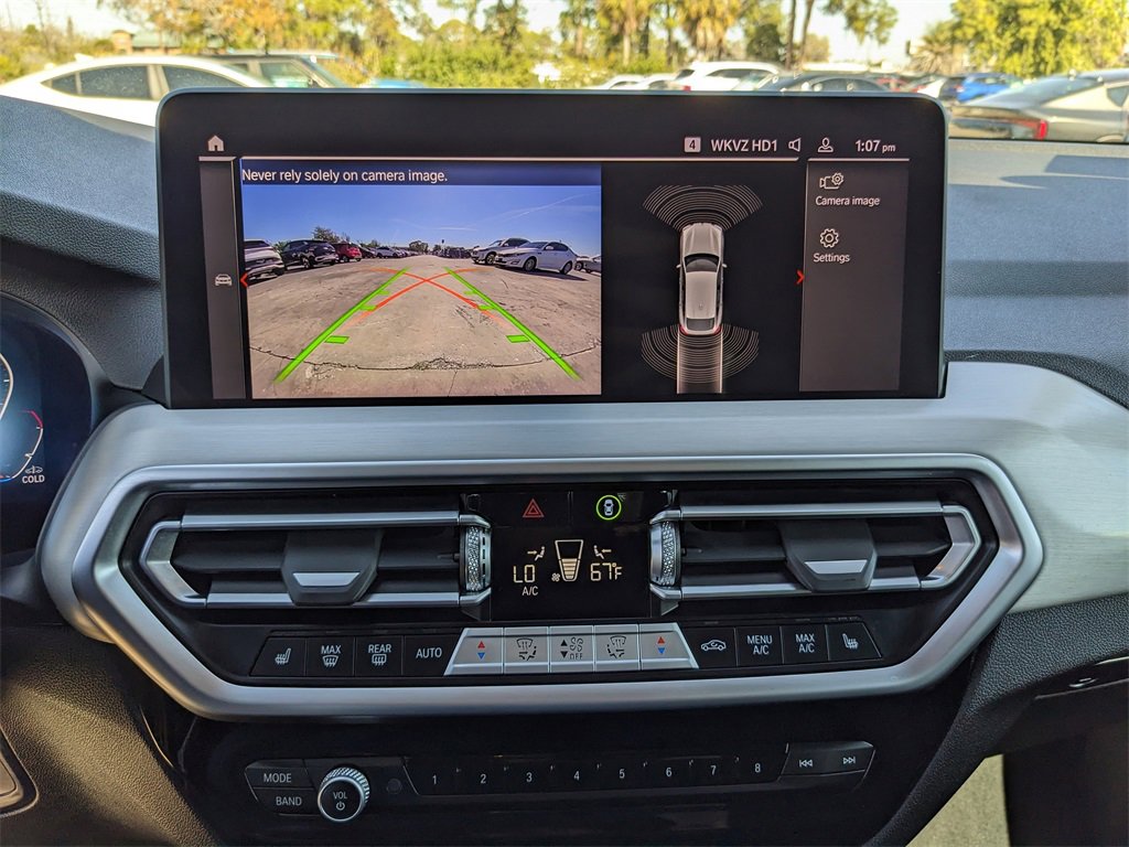 Used 2025 BMW X4 xDrive30i image 26