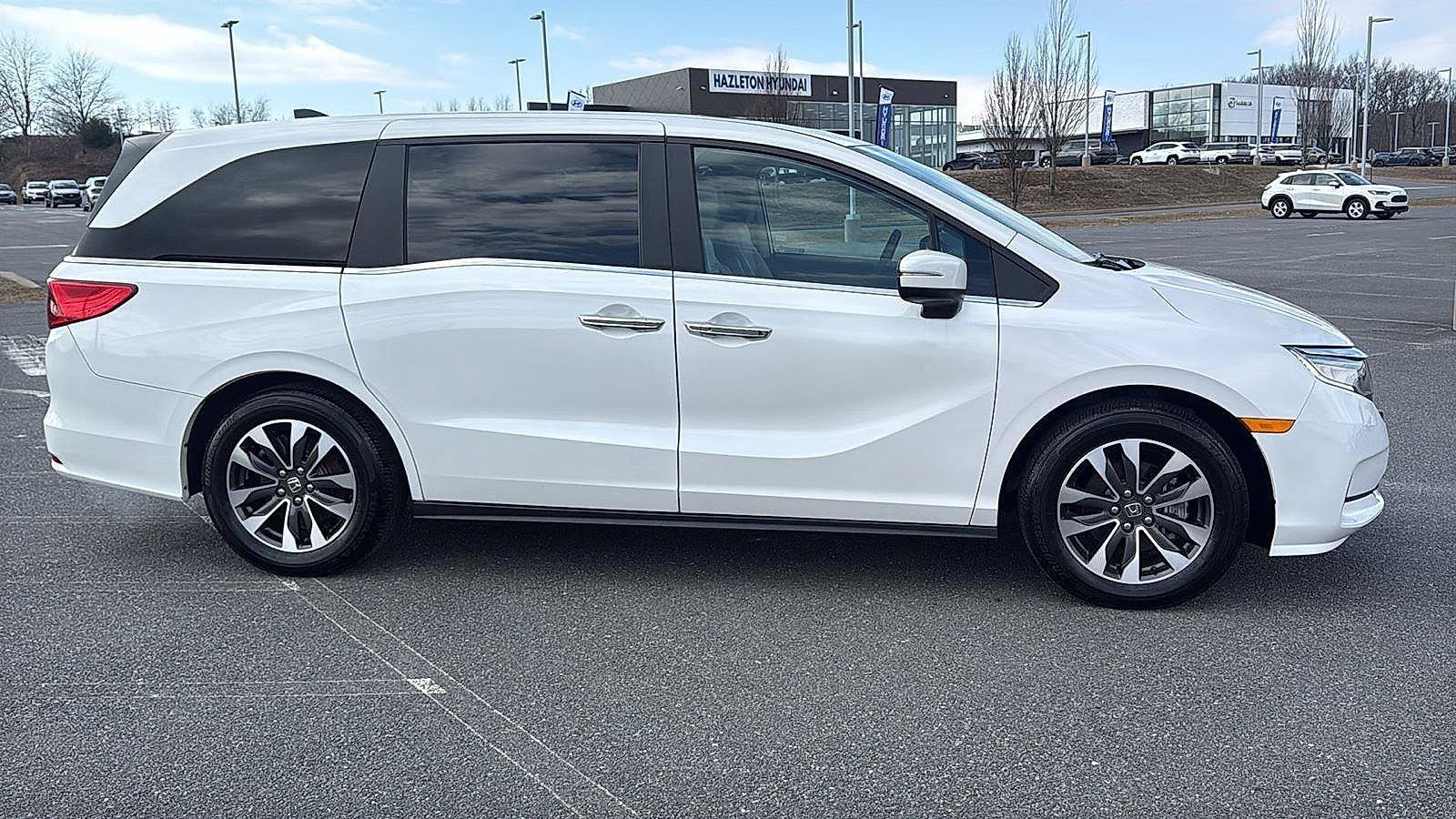 Used 2024 Honda Odyssey EX-L image 4