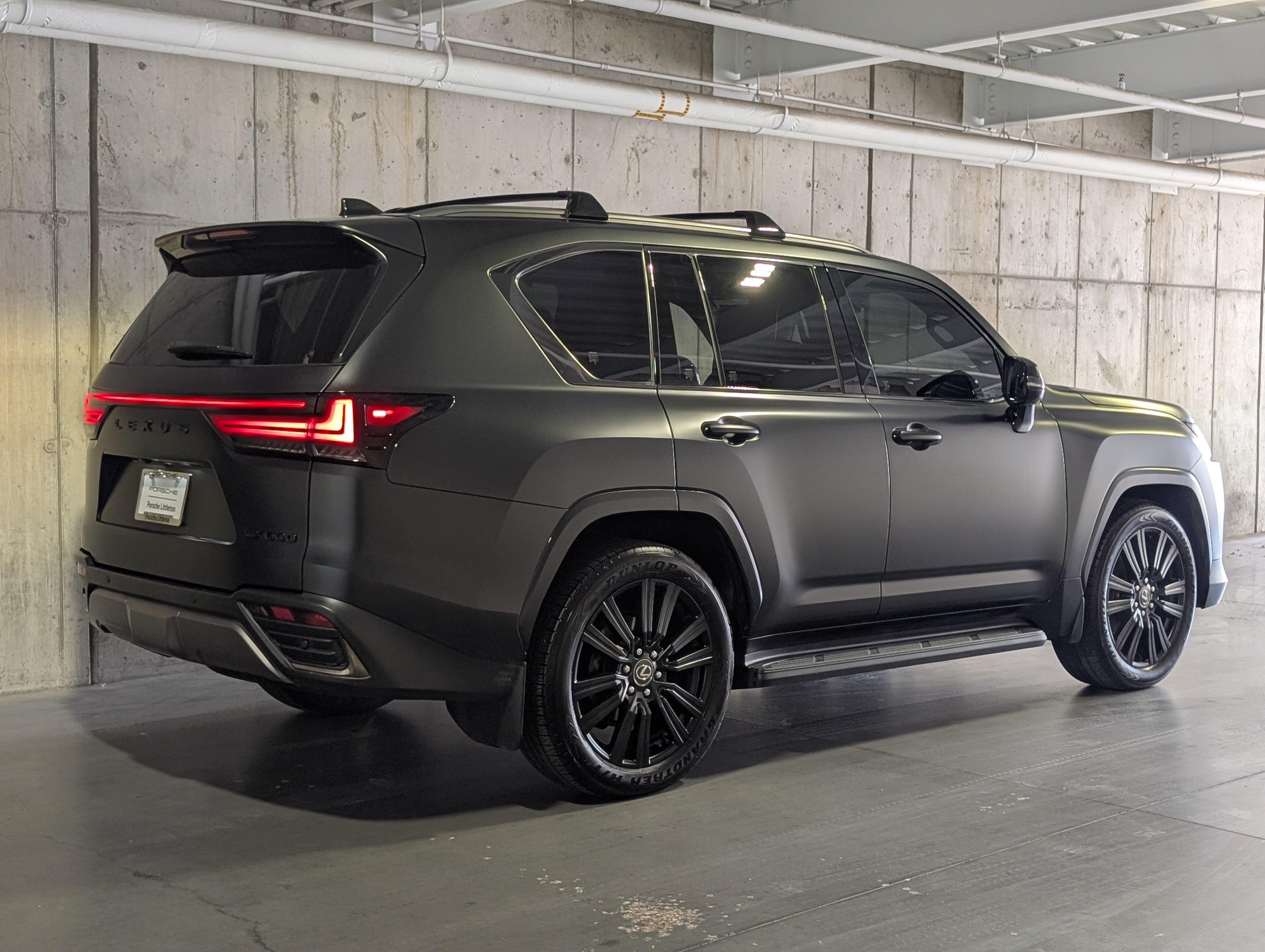 Used 2025 Lexus LX 600 4WD w/ Appearance Package image 10
