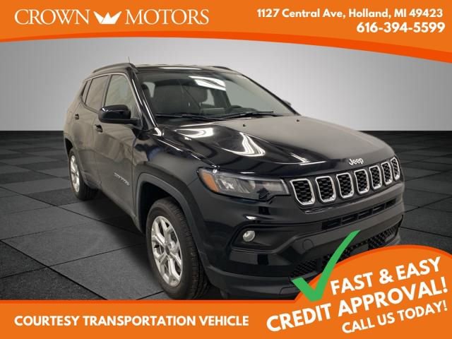Used 2026 Jeep Compass Latitude image 1