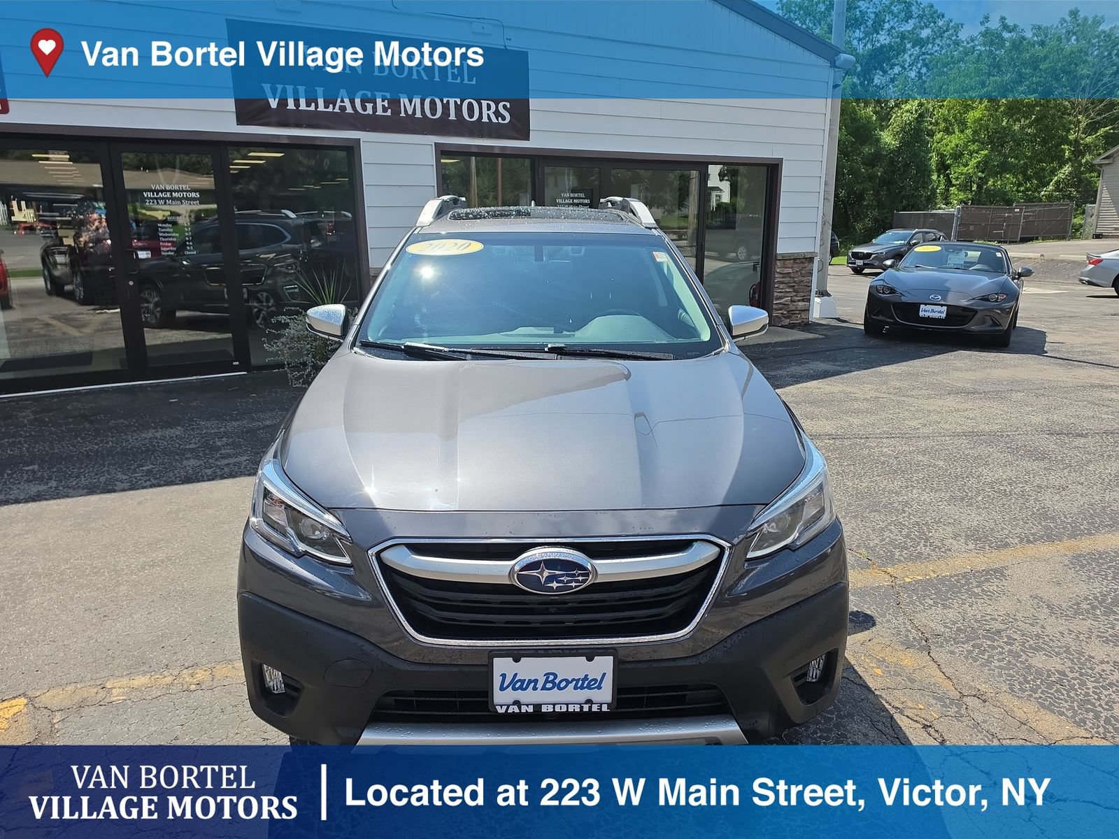 Used 2020 Subaru Outback Touring AWD/4WD image 2
