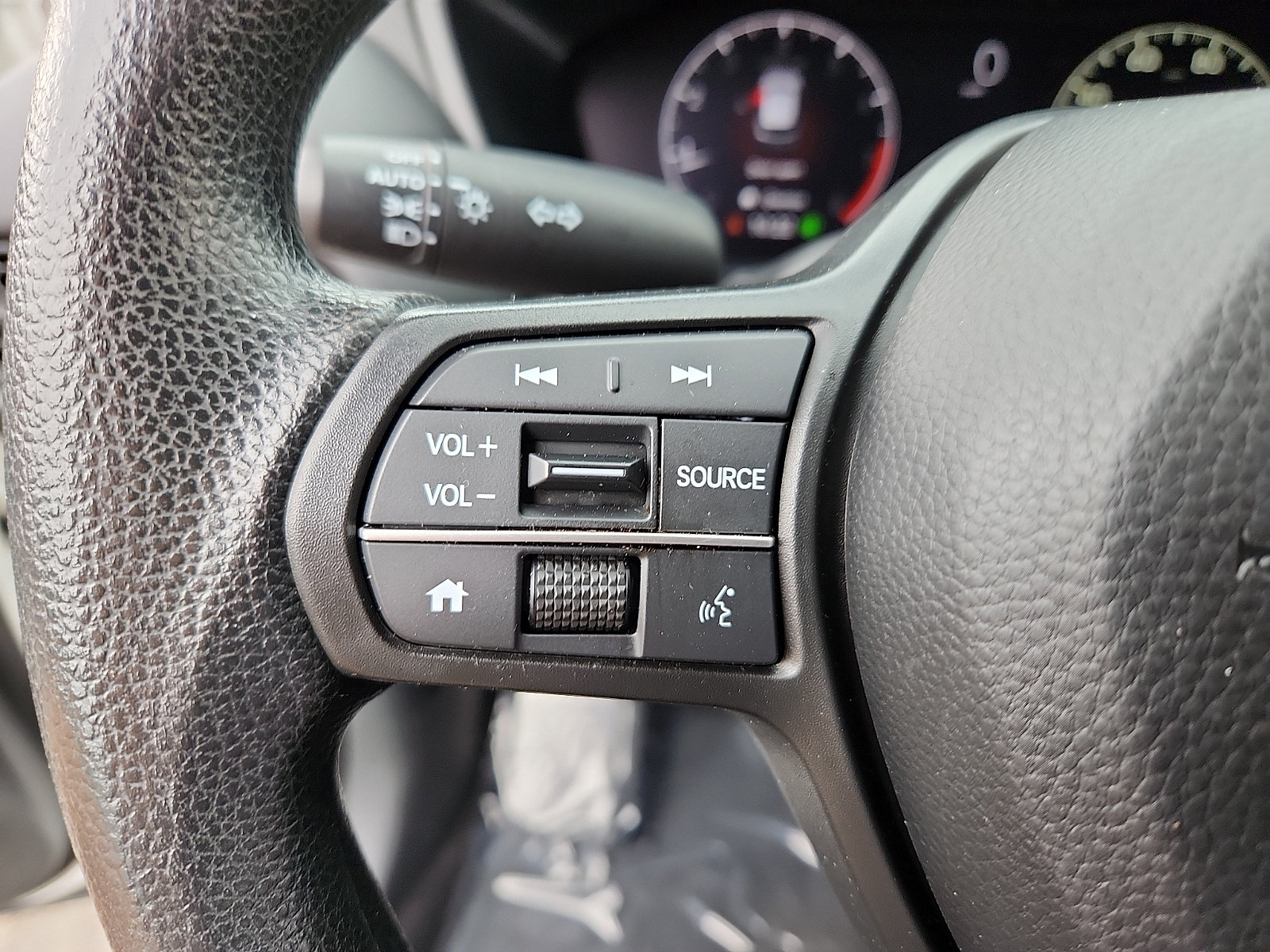 Used 2024 Honda HR-V LX image 21