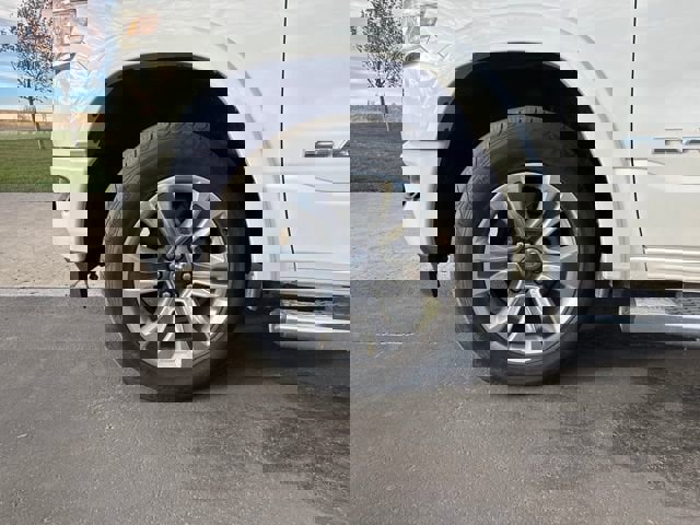 Used 2022 RAM 1500 Limited w/ Body Color Bumper Group image 26