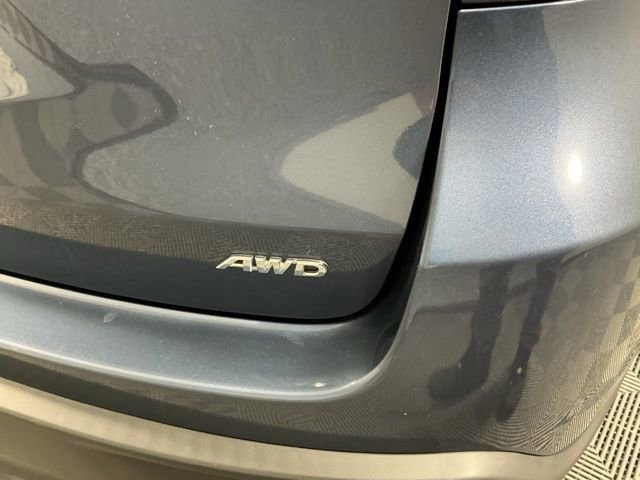 Used 2016 Toyota Highlander LE AWD/4WD image 20