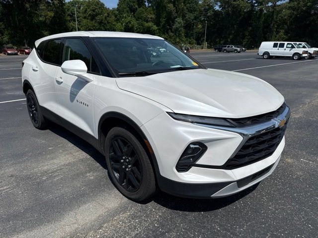 Used 2023 Chevrolet Blazer LT FWD image 7