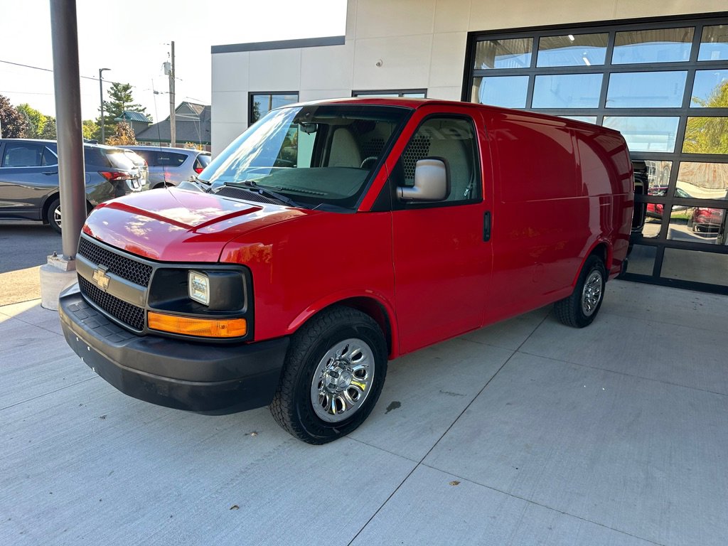 Used 2014 Chevrolet Express 1500 AWD image 3