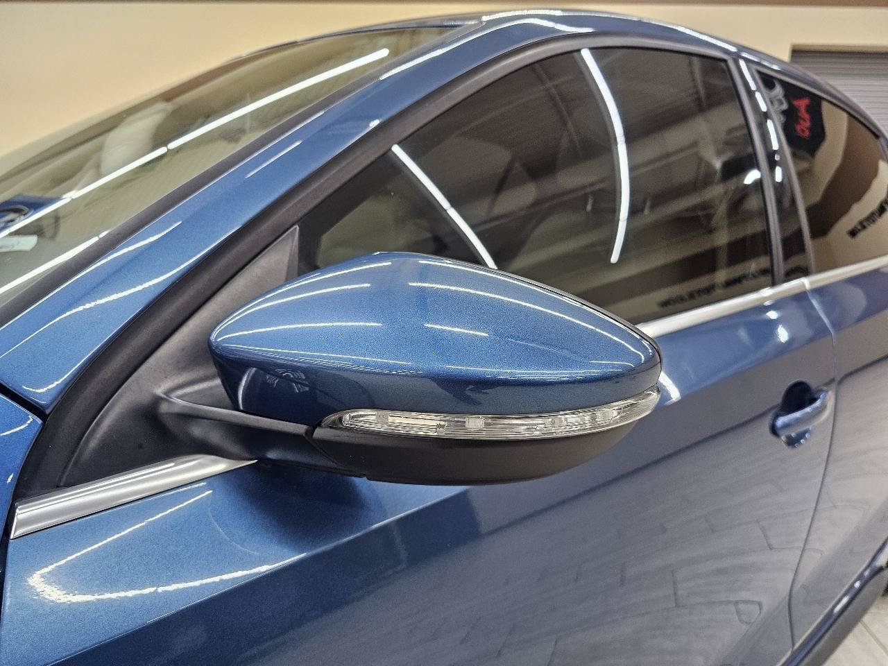 Used 2015 Volkswagen Jetta SEL Premium FWD image 11