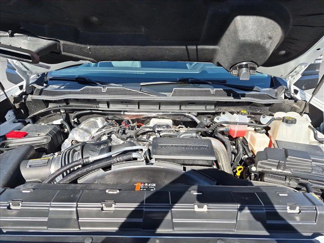 Used 2025 Chevrolet Silverado 2500 LTZ w/ LTZ Plus Package AWD/4WD image 23