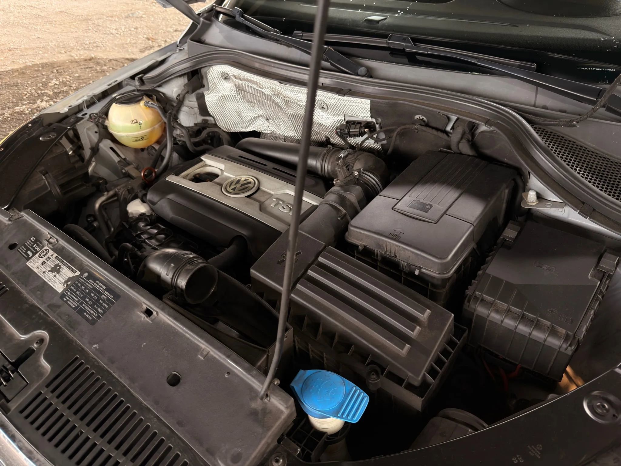 Used 2011 Volkswagen Tiguan S image 52