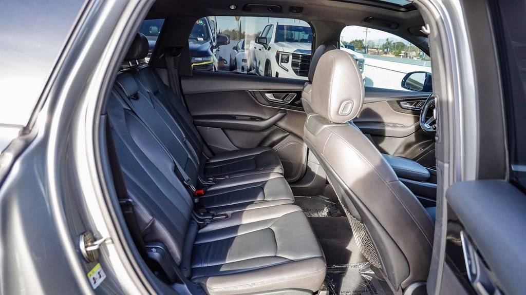 Used 2017 Audi Q7 3.0T Premium Plus image 20