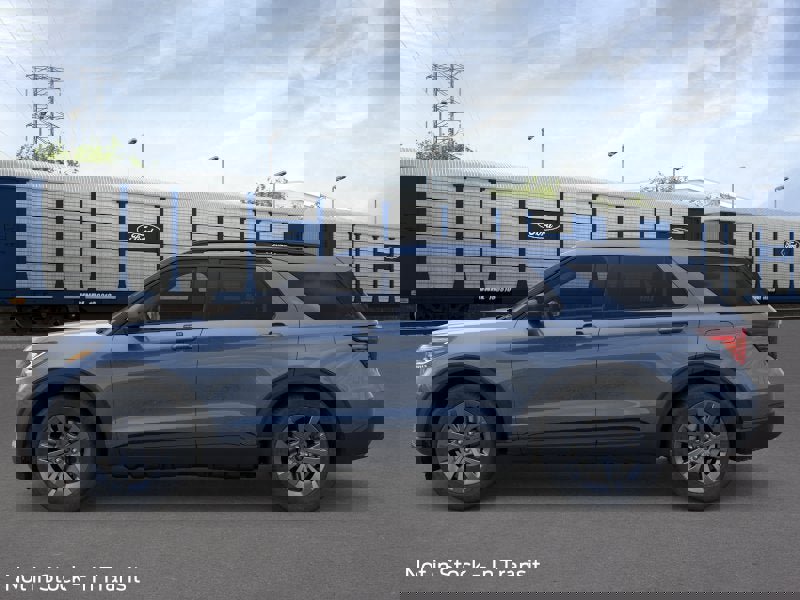 New 2026 Ford Explorer Active image 3