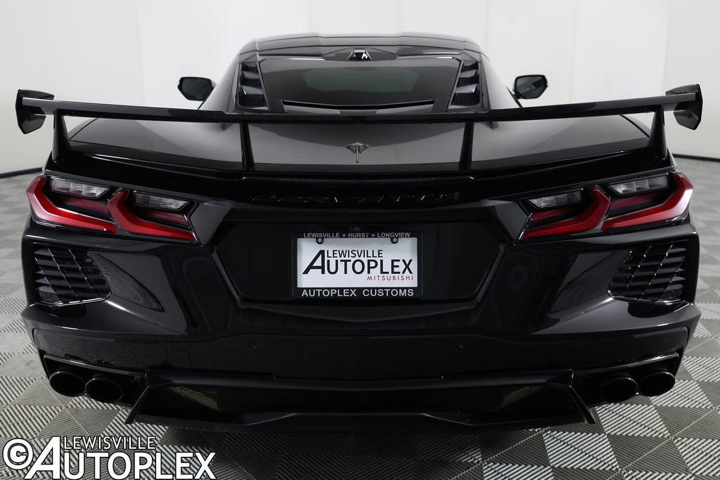 Used 2023 Chevrolet Corvette Stingray w/ Stealth Interior Trim Package image 6