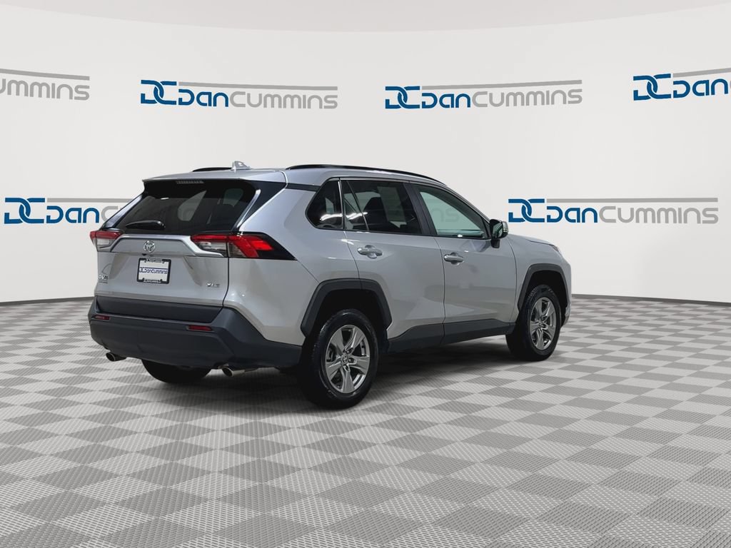 Used 2024 Toyota RAV4 XLE FWD image 9