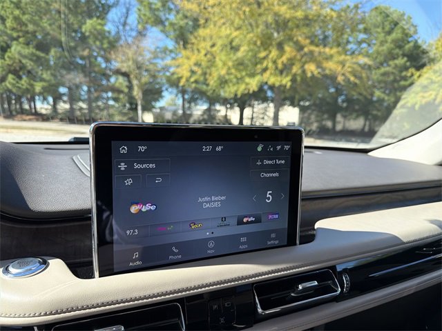 Used 2023 Lincoln Aviator Grand Touring image 16