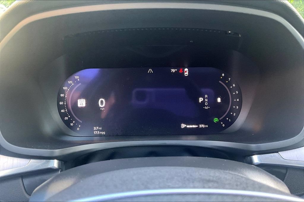 Used 2025 Volvo S60 B5 Core FWD image 30