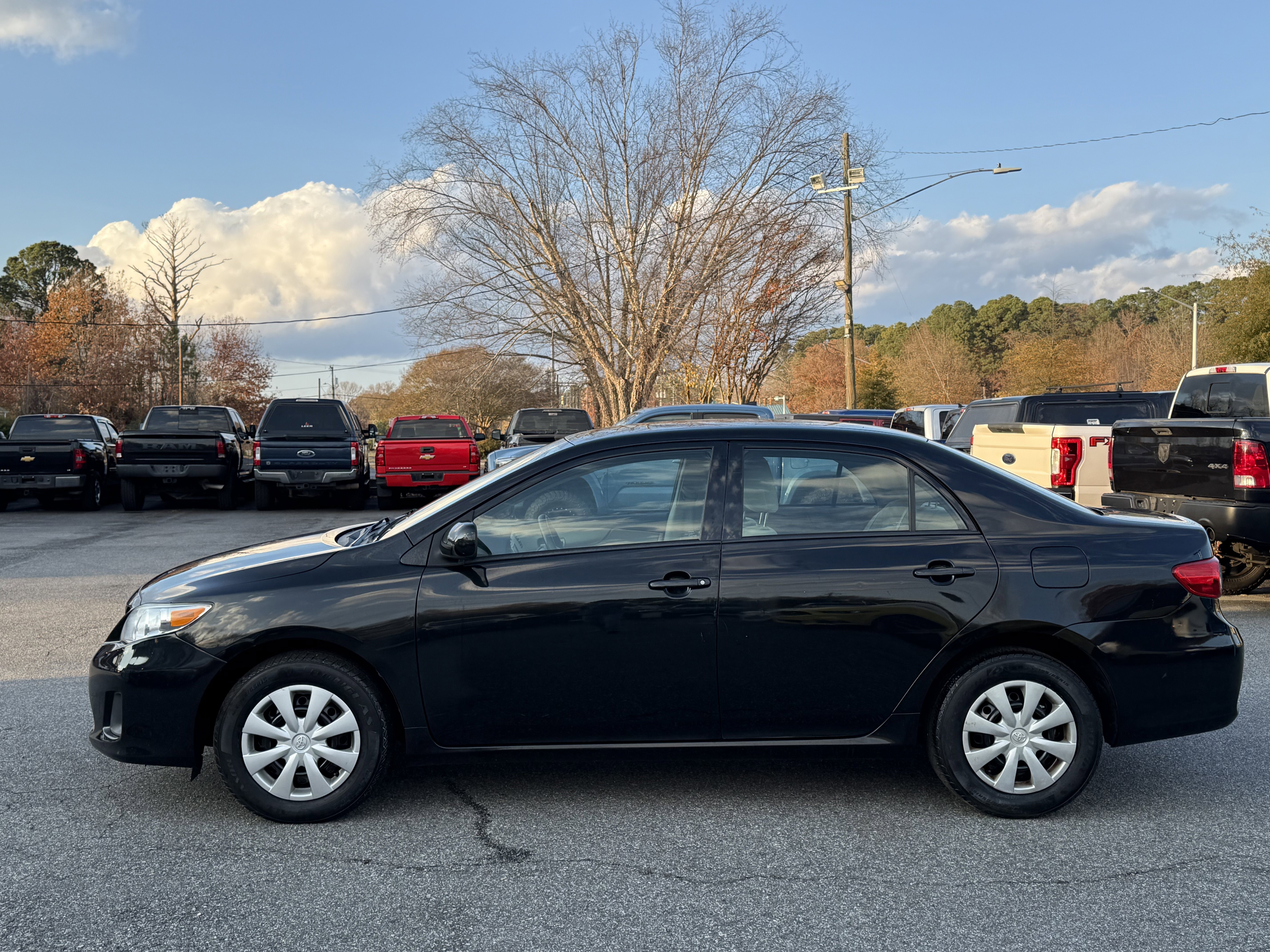 Used 2012 Toyota Corolla L image 9
