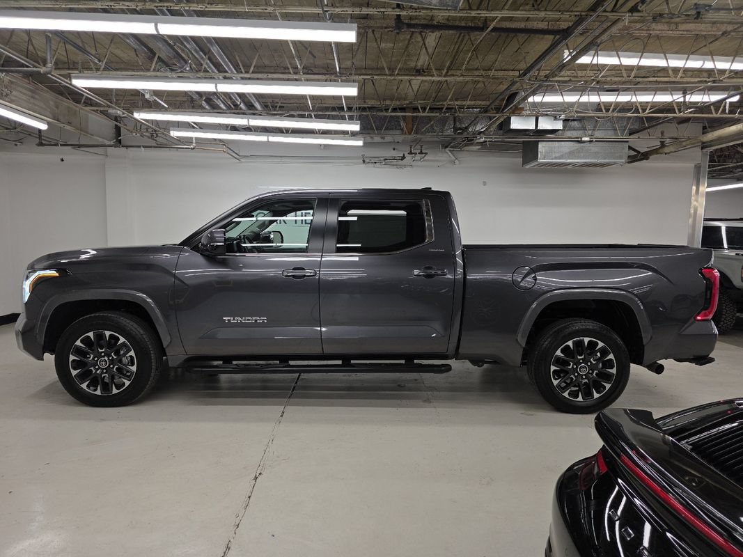 Used 2024 Toyota Tundra Limited AWD/4WD image 6