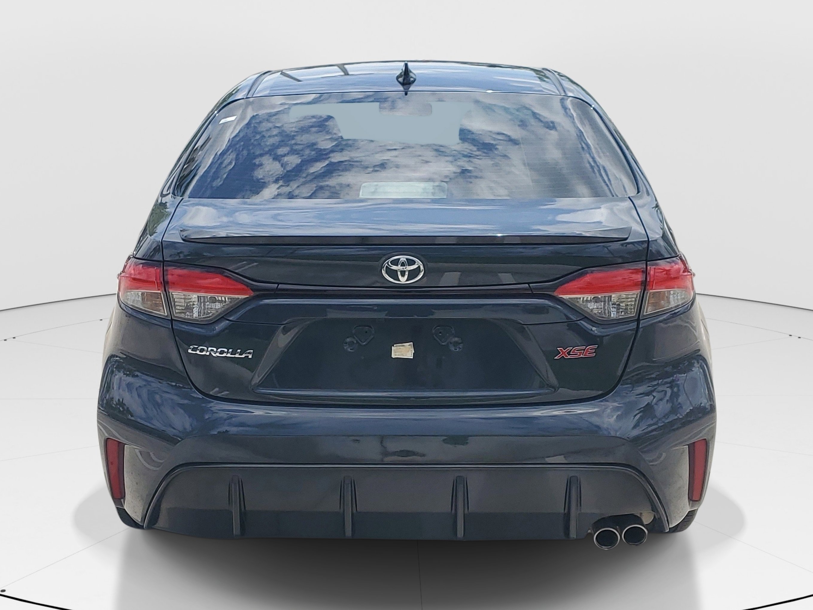 Certified 2023 Toyota Corolla XSE FWD image 4