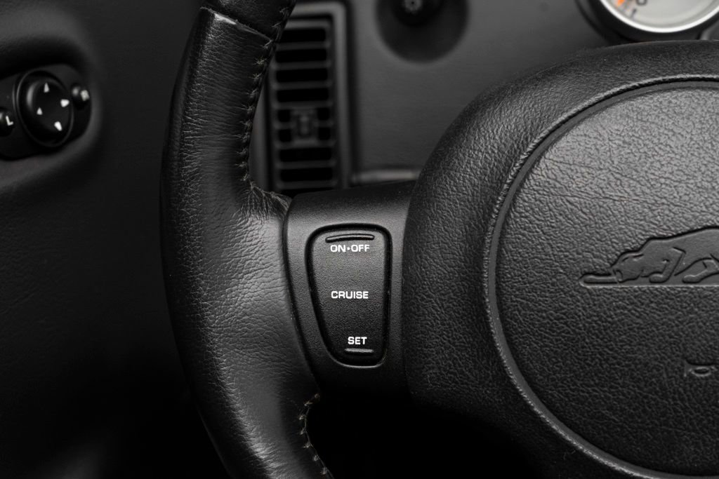 Used 2002 Chrysler Prowler image 23