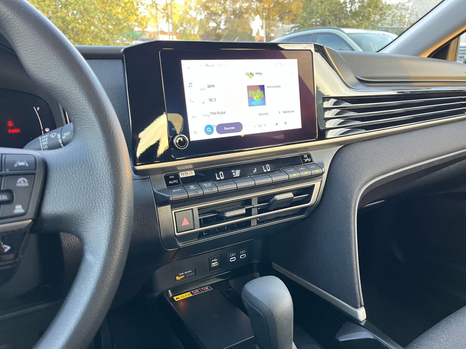 Used 2025 Toyota Camry LE image 18