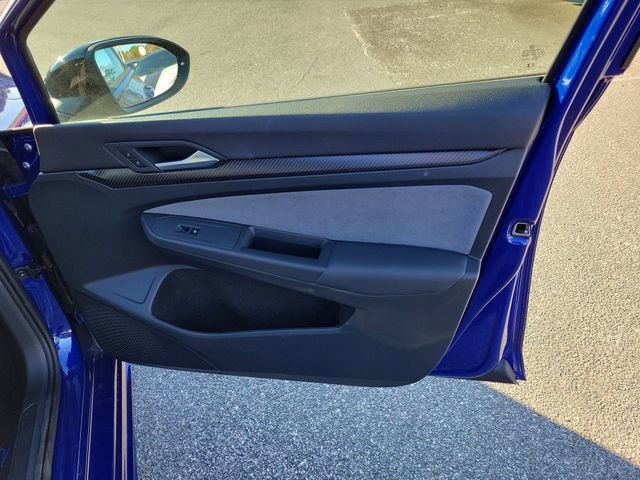 Used 2025 Volkswagen Golf R Black Edition image 37