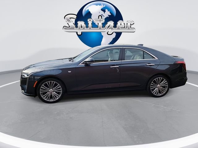 Used 2025 Cadillac CT4 Premium Luxury image 4
