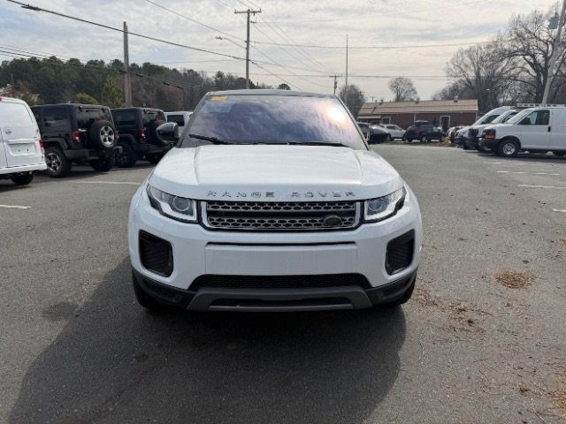 Used 2018 Land Rover Range Rover Evoque SE image 1