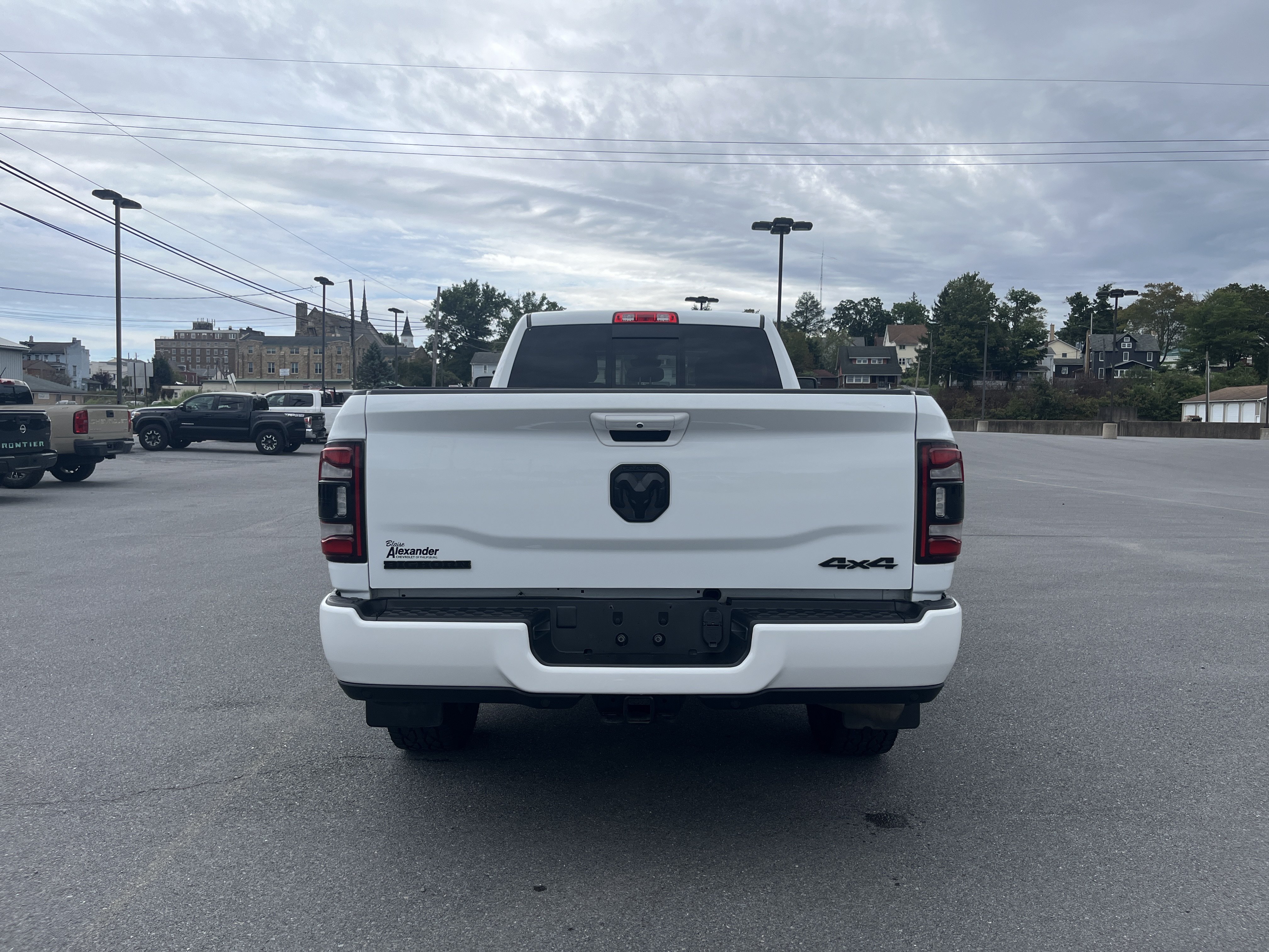 Used 2023 RAM 3500 Big Horn w/ Level B Equipment Group AWD/4WD image 15